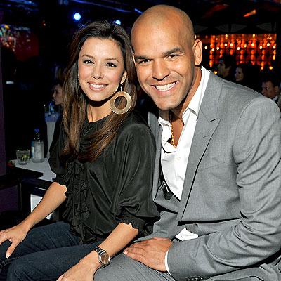 DOING THE 'CONGA' photo | Amaury Nolasco, Eva Longoria