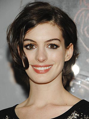 Anne Hathaway Style on Anne Hathaway   S Newest Role  Lancome Ambassador     Style News