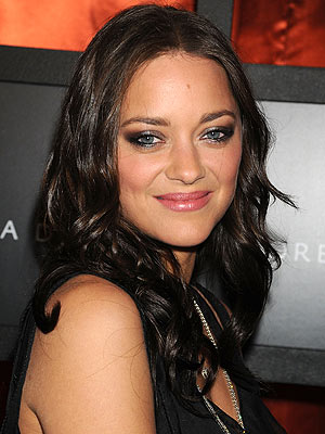 marion cotillard oscar. Sneak Peek: Marion Cotillard's Oscar Look. Jeff Kravitz/FilmMagic