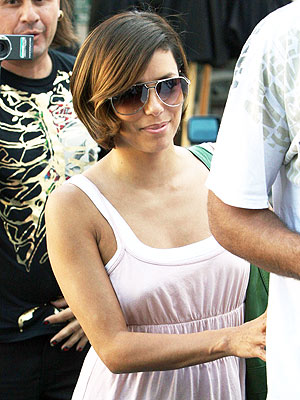 eva longoria. eva longoria short hair curly