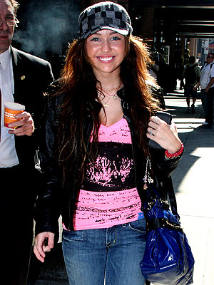 miley cyrus style clothing. Miley Cyrus#39;s Online Shopping