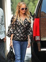 Exclusive Deals | Nicole Richie