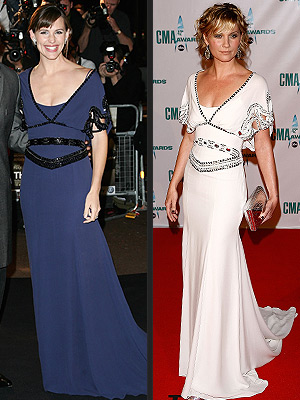 JENNIFER VS. JENNIFER photo | Jennifer Garner, Jennifer Nettles