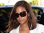 Stars' Airport Style | Halle Berry