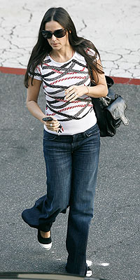 DEMI'S $25 SWEATER photo | Demi Moore