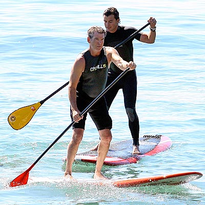 GAVIN ROSSDALE AND PIERCE BROSNAN photo | Pierce Brosnan