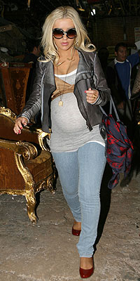 DEC. 4 photo | Christina Aguilera