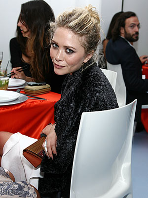 MARY-KATE OLSEN photo | Mary-Kate Olsen