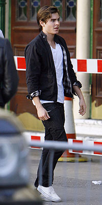 ZAC EFRON photo | Zac Efron