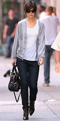 KATIE HOLMES photo | Katie Holmes