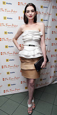 ANNE HATHAWAY photo | Anne Hathaway