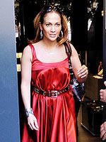 Star Looks for Less! | Jennifer Lopez