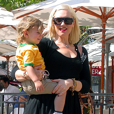 GWEN STEFANI'S SUNGLASSES photo Gwen Stefani