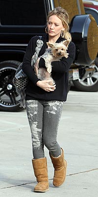 http://img2.timeinc.net/people/i/2008/stylewatch/youasked/081117/hilary_duff200.jpg