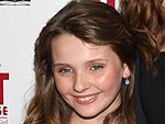 Kit Kittredge Fans Get Doll-ed Up for Abigail Breslin | Abigail Breslin, Julia Roberts