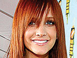 Red Carpet Look Book: Ashlee Simpson-Wentz
