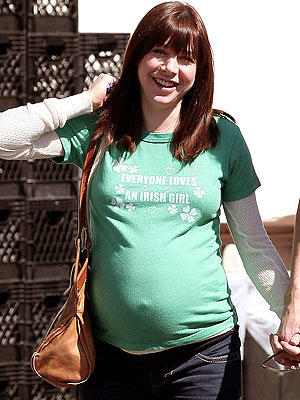 Alyson Hannigan Has the Luck o' the Irish