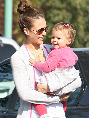 Jessica Alba and Honor: Sunny jessica alba and honor. Jessica Alba and Honor: Sunny