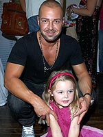 joey-lawrence-150.jpg