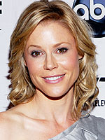 Julie Bowen delivery Julie Bowen delivery