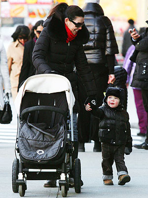 Julianna Margulies sister Julianna Margulies sister