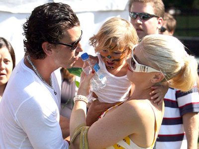 CALL OF THE WILD photo | Gwen Stefani, Kingston Rossdale