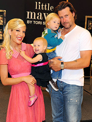 LAUNCH PAD photo | Dean McDermott, Tori Spelling