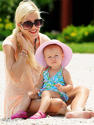 BEACH BABY photo | Dean McDermott, Tori Spelling