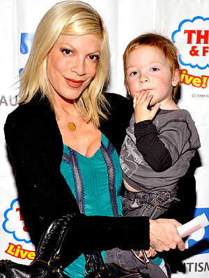 ALL ABOARD! photo | Tori Spelling