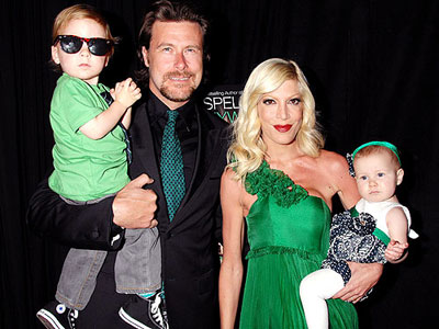 SEEING GREEN photo | Tori Spelling