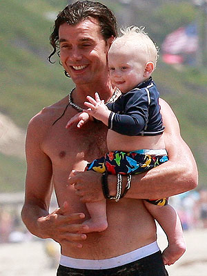 LITTLE SURFER photo | Gwen Stefani