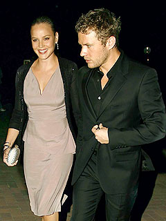 Couples Watch: Ryan & Abbie, Reese & Jake ... | Abbie Cornish, Ryan Phillippe