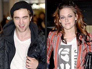 Rob & Kristen Join Their Twilight Castmates for Indian Food | Kristen Stewart, Robert Pattinson