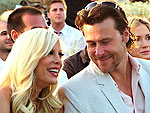 Tori Feasts & Dances (with Son Liam) at Her Friends' Wedding | Dean McDermott, Tori Spelling