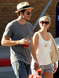 Caught in the Act! | Jake Gyllenhaal, Reese Witherspoon