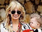 New Mom Nicole Richie Takes Out Harlow | Nicole Richie