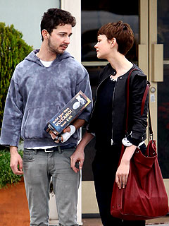 Shia Shows His Girlfriend Los Angeles – By Bus! | Carey Mulligan, Shia LaBeouf