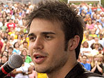 Kris Allen Rocks Arkansas in Frenzied Hometown Reunion | Kris Allen