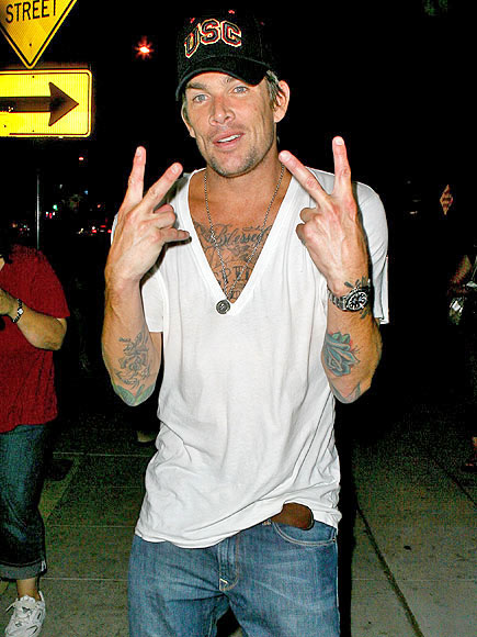  photo | Mark McGrath