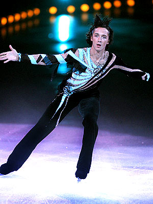 http://img2.timeinc.net/people/i/2009/galleries/dwtscandidates/johnny_weir.jpg