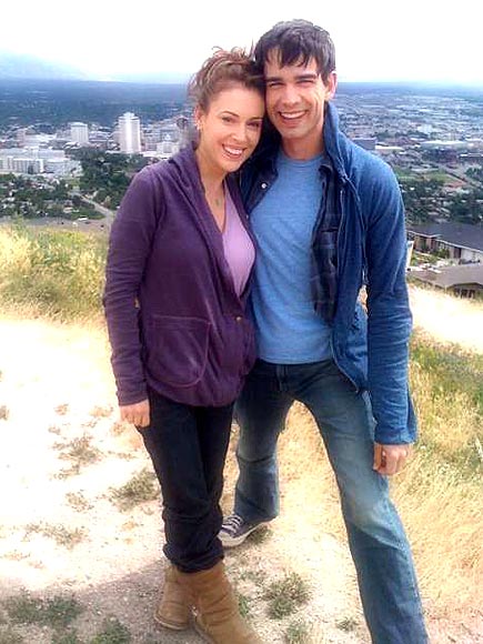 ALYSSA & CHRIS photo | Alyssa Milano, Christopher Gorham