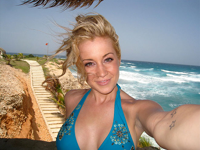 Celebs Share Their Travel Shots KELLIE PICKLER Peoplecom