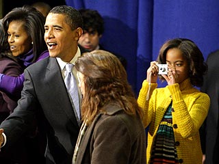 Malia Obama Plays Photographer