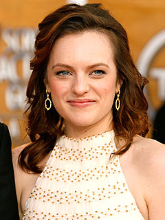 Elisabeth Moss & Fred Armisen Plan a Hush-Hush Wedding | Elisabeth Moss