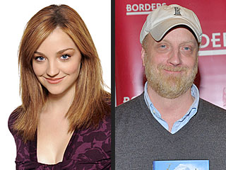 Live From New York: Introducing New SNL Star Abby Elliott