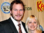Anna Faris Catches a Concert with Her Hubby | Anna Faris