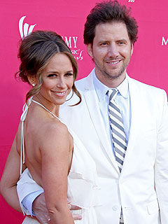 http://img2.timeinc.net/people/i/2009/news/090420/jamie_kennedy240.jpg