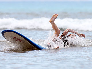 PHOTOS: Lindsay Gets Wet & Wild in Hawaii| Lindsay Lohan