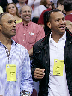 Jay-Z, N.Y. Yankees Cheer LeBron in Cleveland| Alex Rodriguez, Jay-Z