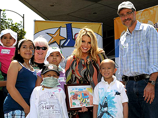 Jessica Simpson Sings for a Good Cause | Jessica Simpson